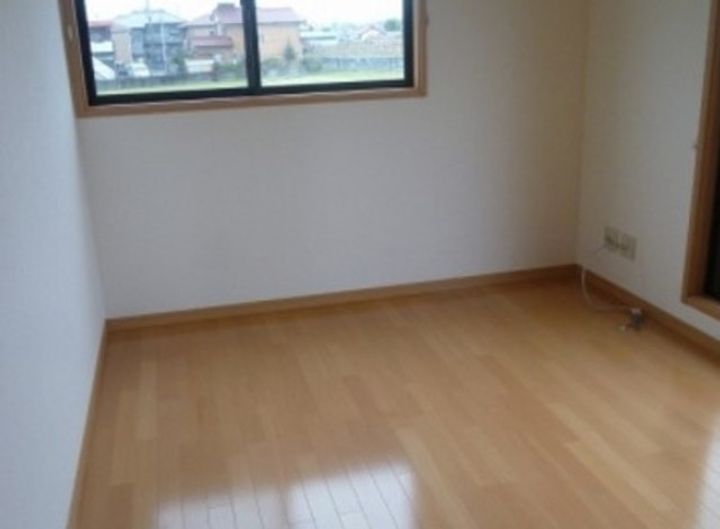 東京都府中市日新町2(一戸建)の賃貸物件の居間