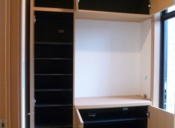 東京都府中市日新町2(一戸建)の賃貸物件の玄関