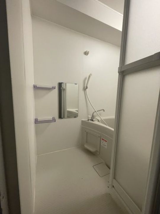 ヴィラナリー豊岡IIの風呂