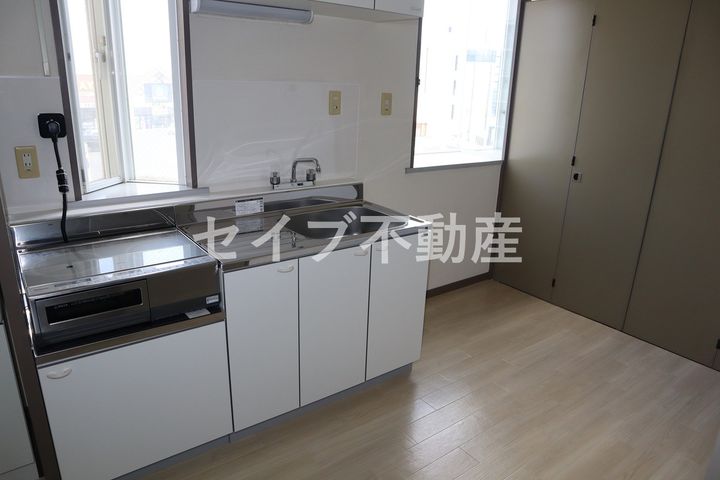岡山県岡山市北区奥田2(マンション)の賃貸物件のキッチン
