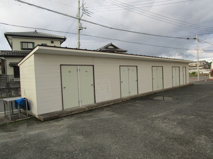 ハイレイクマンションの地図