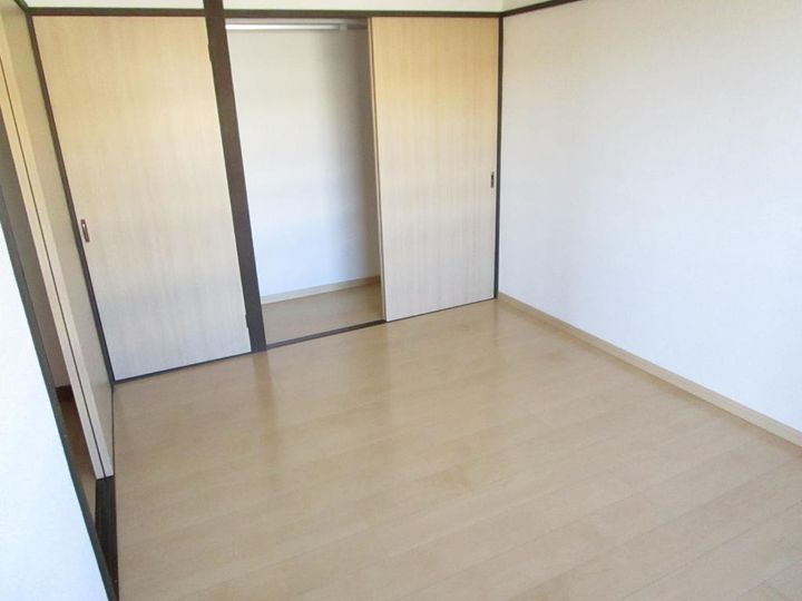 ハイレイクマンションの内装