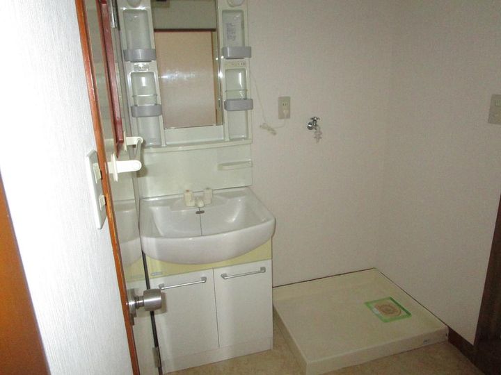 ハイレイクマンションの内装