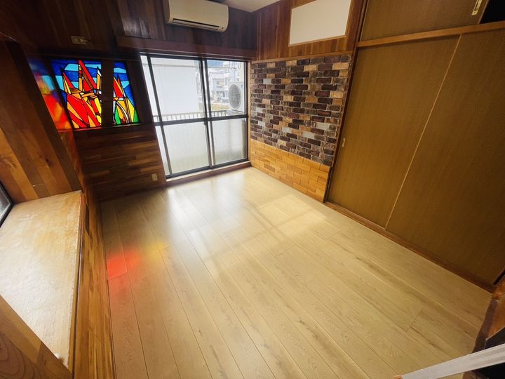 田上ロイヤルハイムA棟の居間