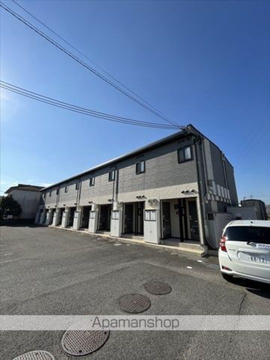 レオパレスコンフォール中島IIの外観