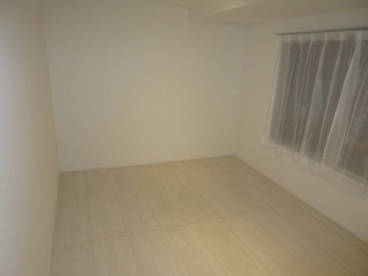 岐阜県美濃加茂市太田本町2(マンション)の賃貸物件の居間