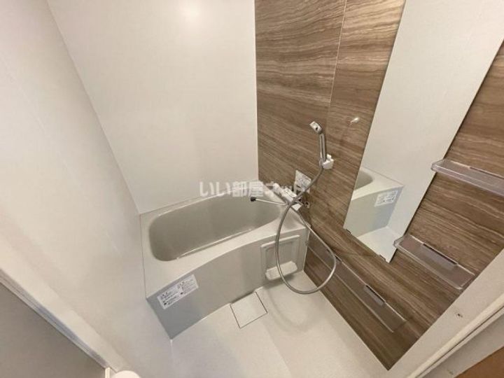 大阪府藤井寺市西古室1(アパート)の賃貸物件の風呂