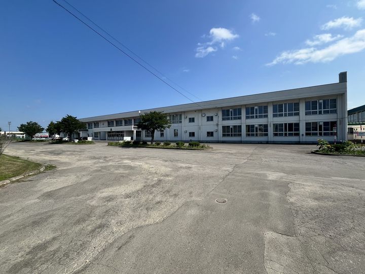 スイングラピュタの周辺