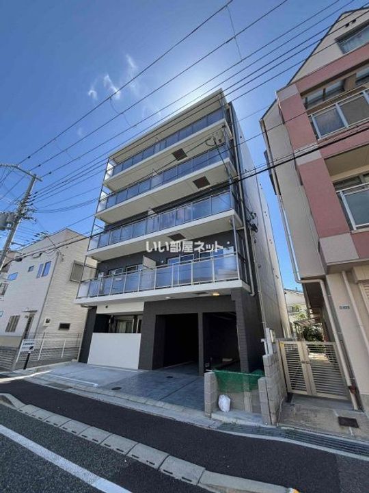 兵庫県明石市大観町(マンション)の賃貸物件の外観