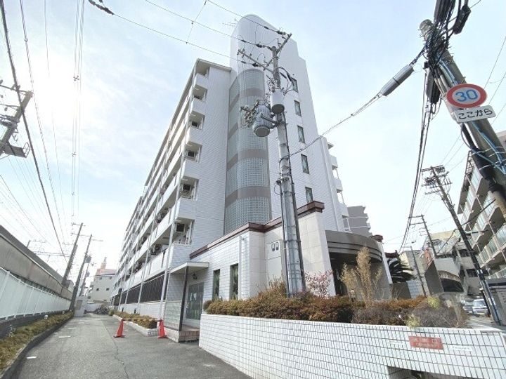 大阪府大阪市東淀川区上新庄3(マンション)の賃貸物件の外観