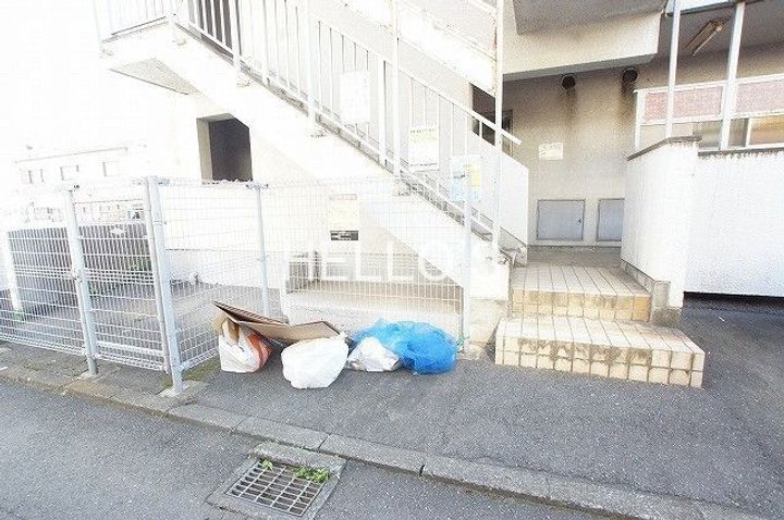 東京都立川市高松町2(マンション)の賃貸物件の地図