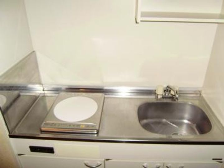 ソレイユいなだのキッチン