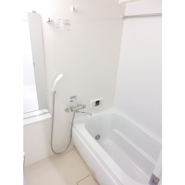 ピアルーチェの風呂