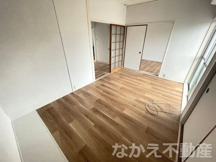 徳島県徳島市津田町4(マンション)の賃貸物件の居間