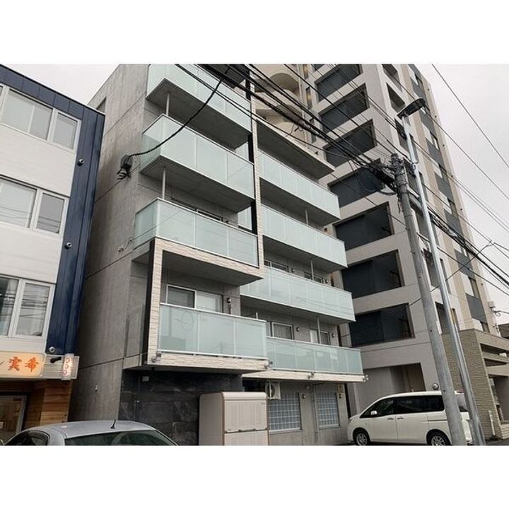 City Premier(シティプレミア)北6条の外観