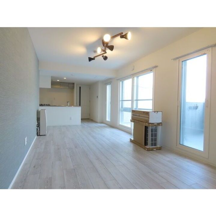 City Premier(シティプレミア)北6条の居間