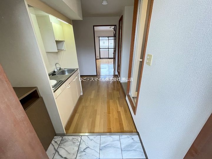 熊本県熊本市東区東野3(マンション)の賃貸物件の玄関