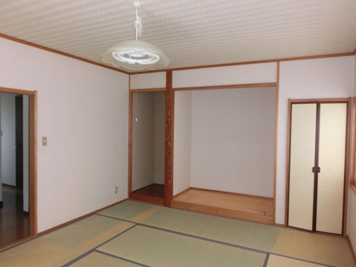 徳島県徳島市南蔵本町3(一戸建)の賃貸物件の居間