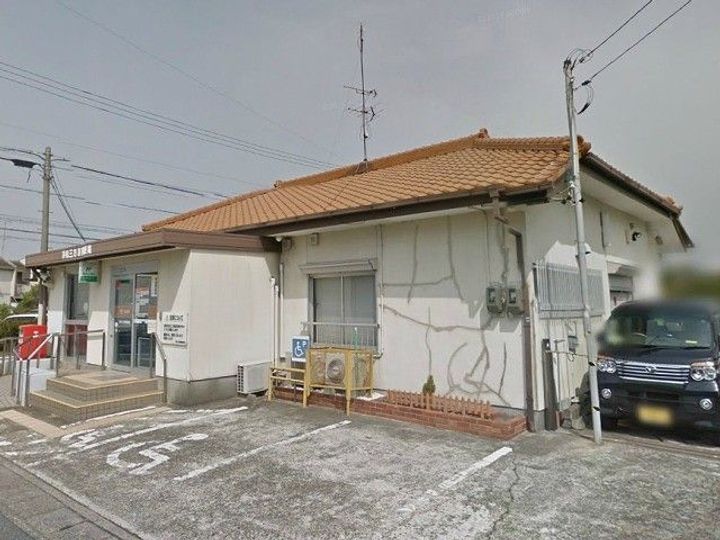 ハイツアティック Bの周辺