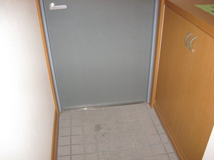 ピーノドゥーエの玄関