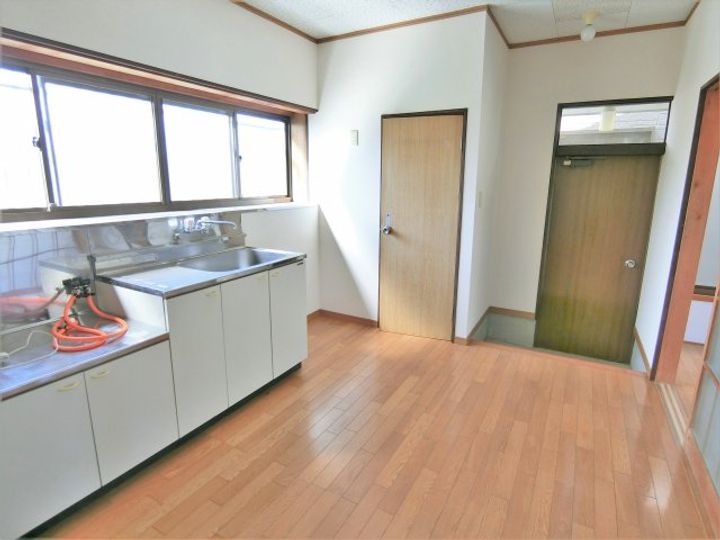 千葉県東金市中野(一戸建)の賃貸物件の居間