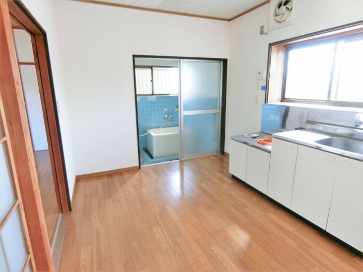 千葉県東金市中野(一戸建)の賃貸物件の居間