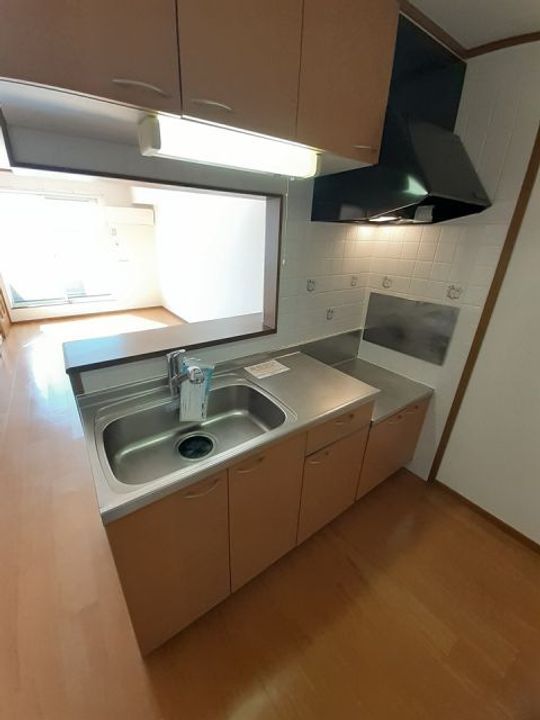 群馬県北群馬郡吉岡町大字大久保(アパート)の賃貸物件のキッチン