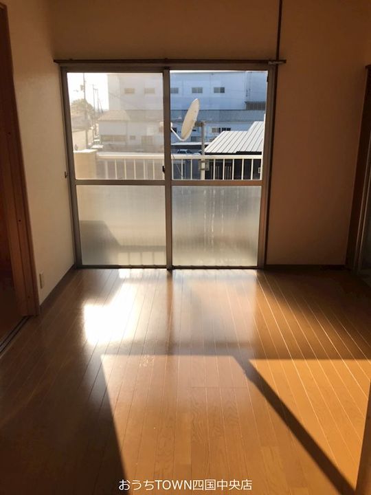 豊岡マンションの内装