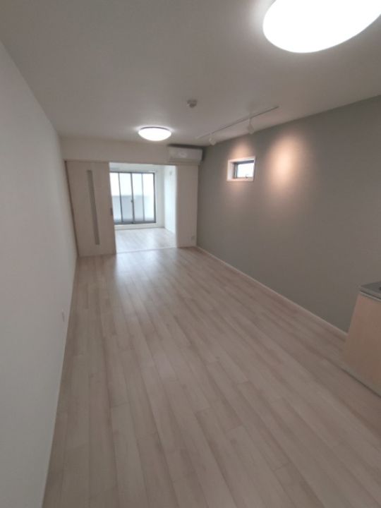 フジパレス堺鳳駅北I番館の居間