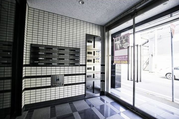北海道札幌市西区二十四軒三条6(マンション)の賃貸物件の地図