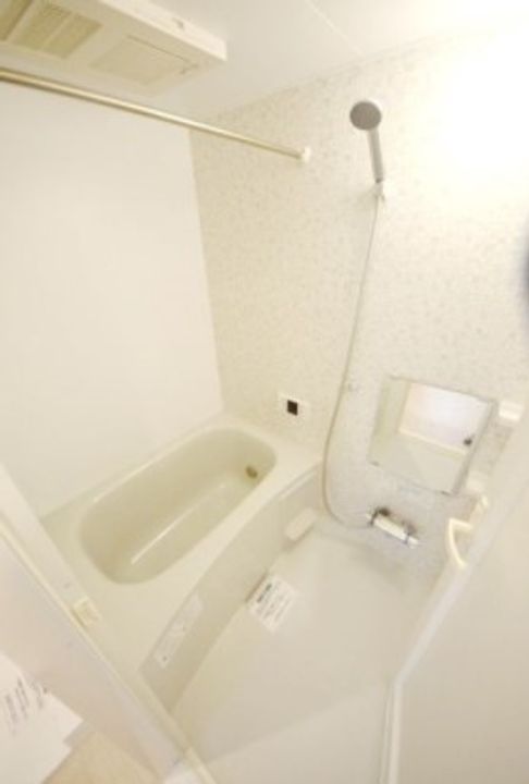 コルティーレ上北沢の風呂