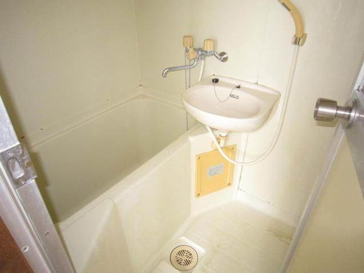 広島県呉市西片山町(マンション)の賃貸物件の風呂