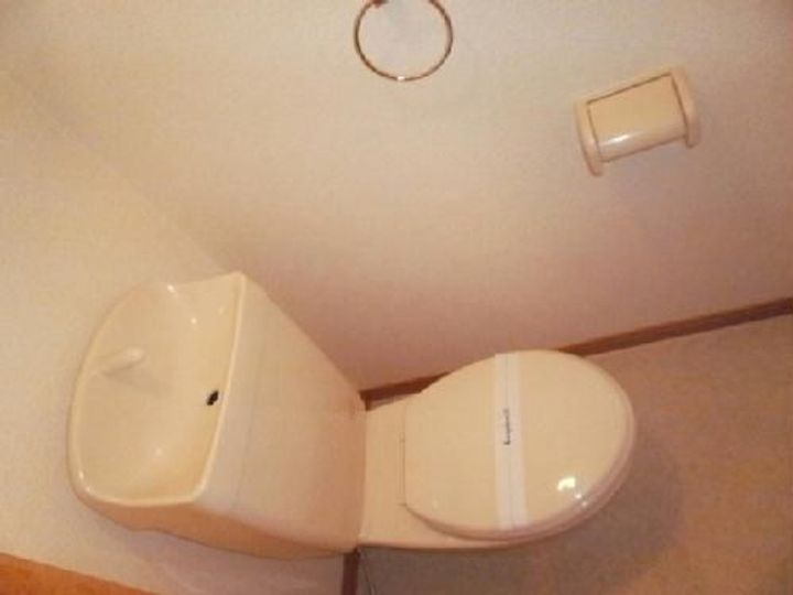 レオパレスグランボヌールの内装