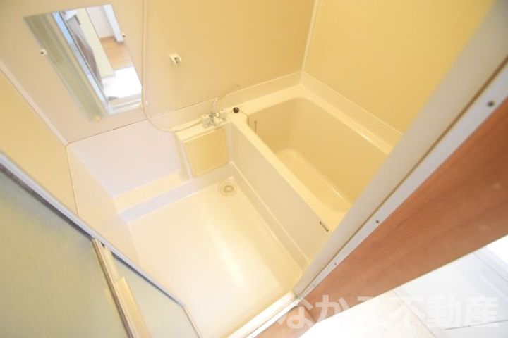 徳島県小松島市中田町字内開(マンション)の賃貸物件の風呂