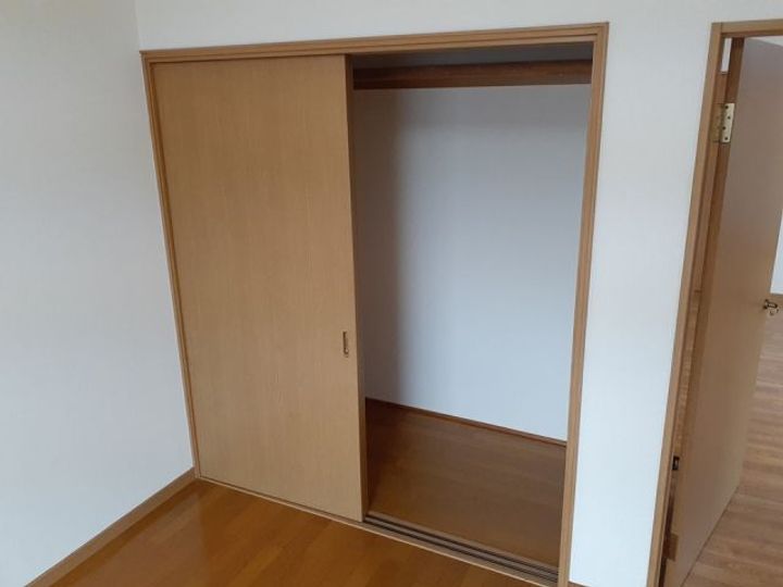 三重県名張市東田原(アパート)の賃貸物件の内装