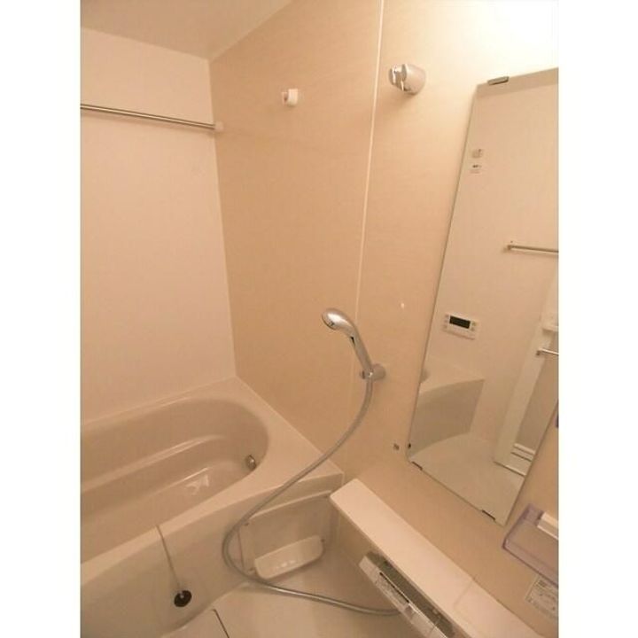 ラクレイス横濱関内の風呂