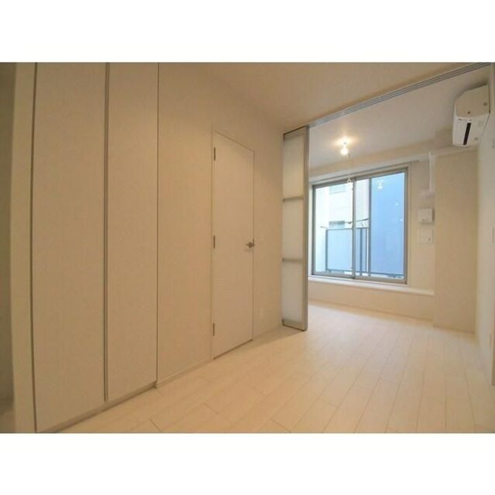 ラクレイス横濱関内の居間