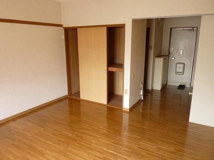 黒住コーポD棟の内装