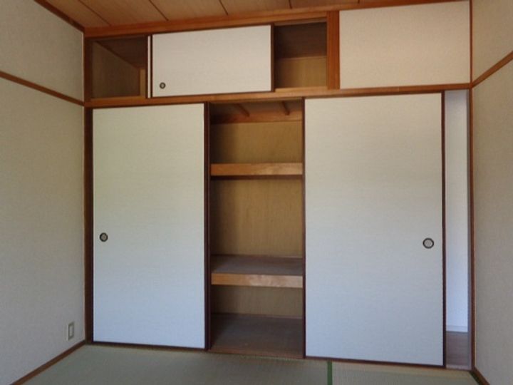 増原マンションの内装