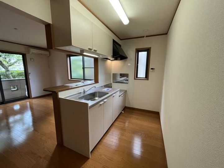 ハイツ木洩れ日のキッチン