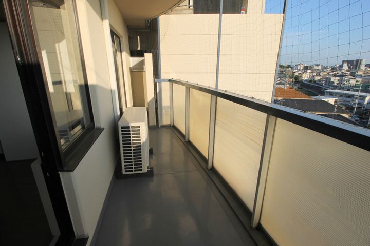 大阪府豊中市柴原町1の賃貸マンションの内装