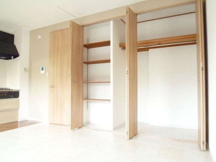 西山第9エルム大倉山の内装