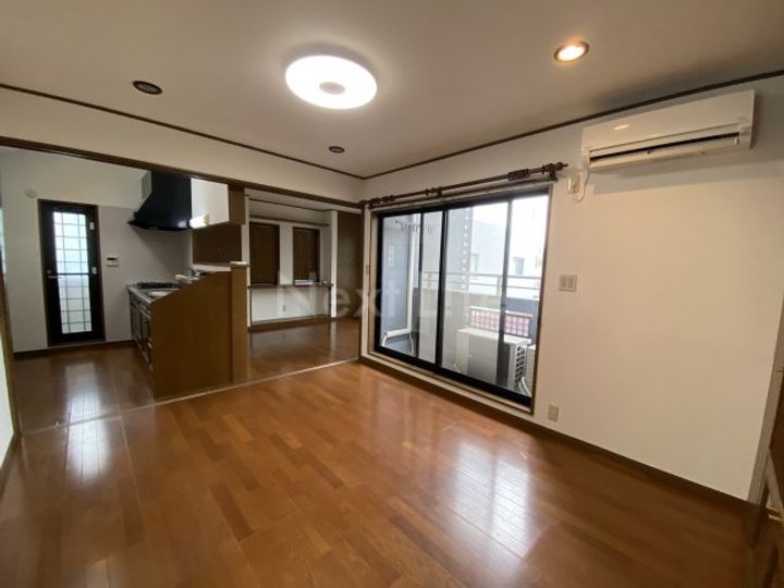 神奈川県横浜市港北区樽町4(一戸建)の賃貸物件の居間