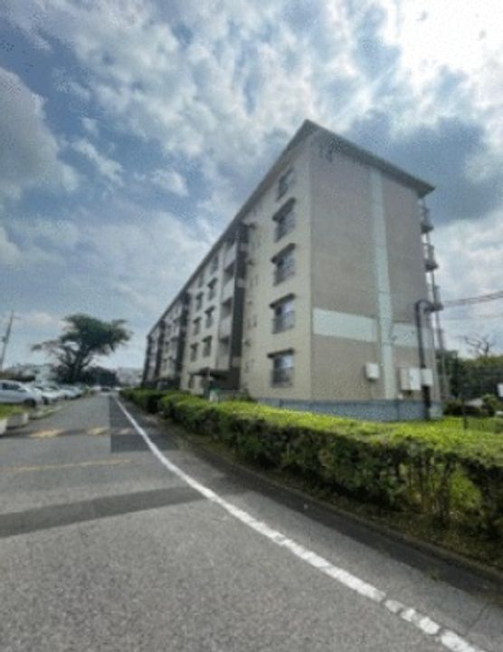 西小中台団地の外観