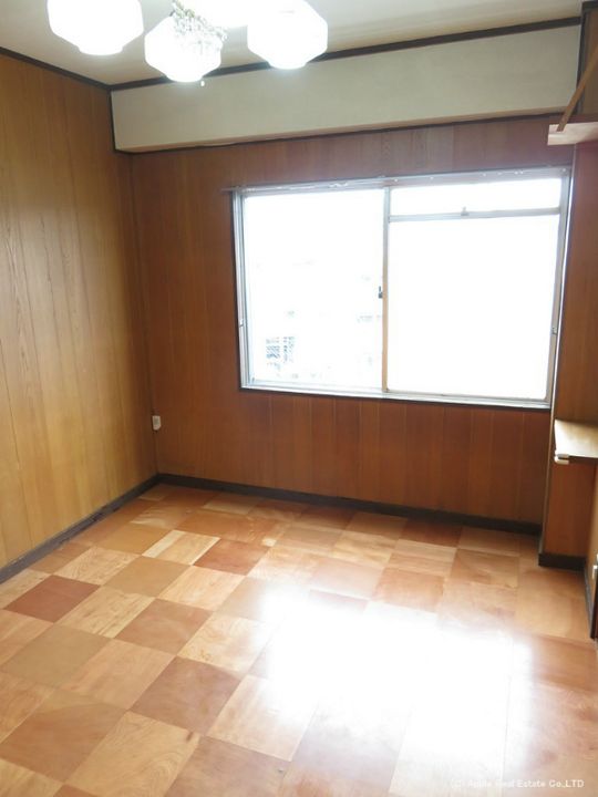 ミリオンコーポラス三萩野の内装