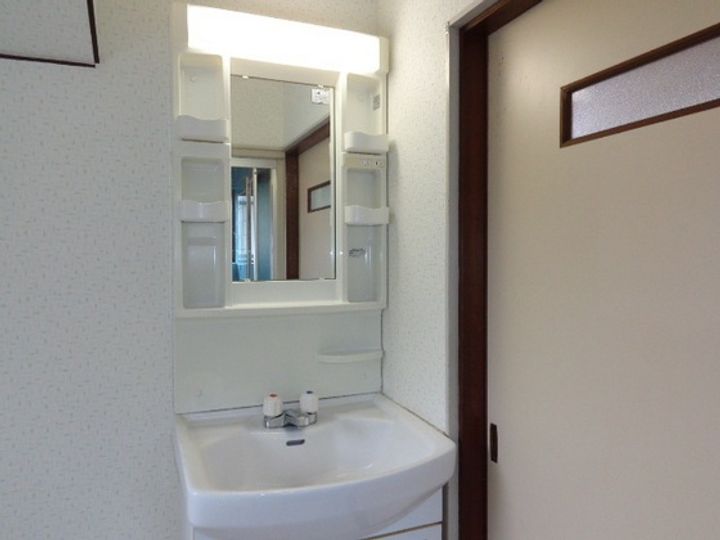 広島県広島市安佐南区緑井8(一戸建)の賃貸物件の内装