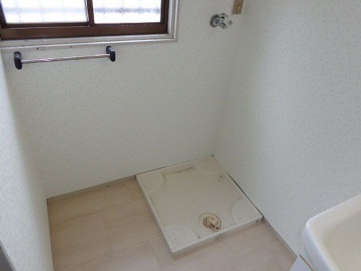 広島県広島市安佐南区緑井8(一戸建)の賃貸物件の内装