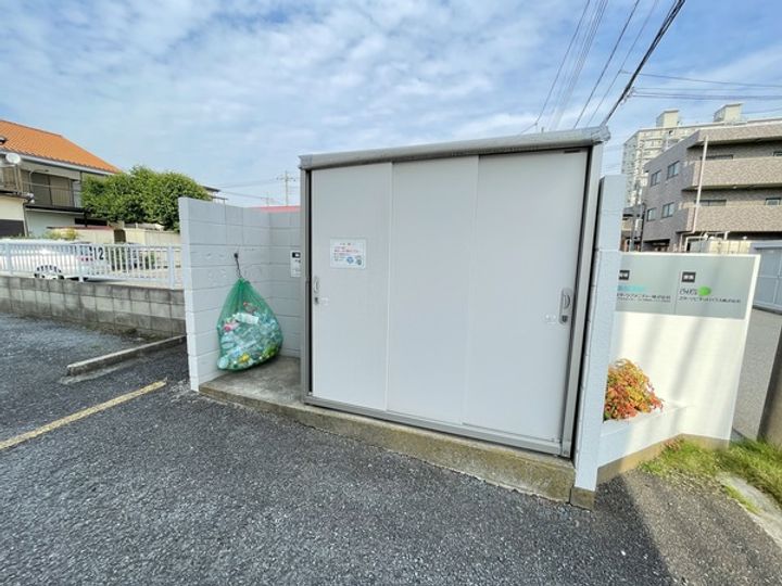 エステート新松戸22の地図