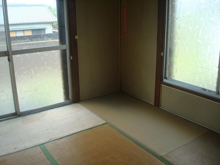 静岡県富士宮市杉田(一戸建)の賃貸物件の居間