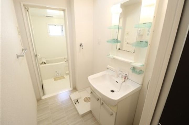 サルピンクスAの内装